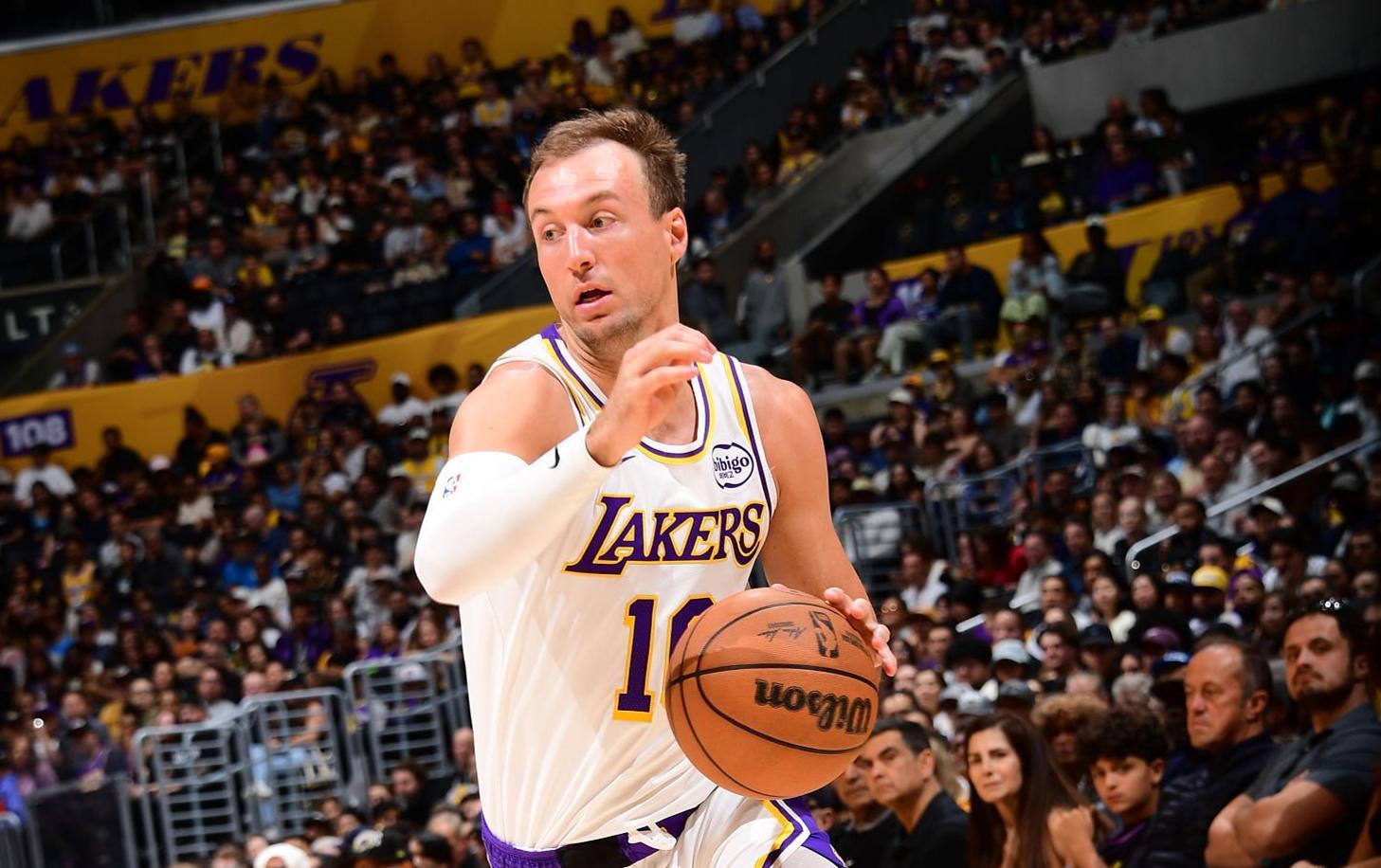 28圈网页版-55+49+91!湖人捡漏29岁三分王太香,詹皇:我们的另一个得分威胁